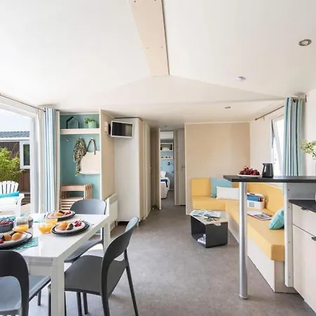 Camping Lou Broustaricq - Maeva Sanguinet